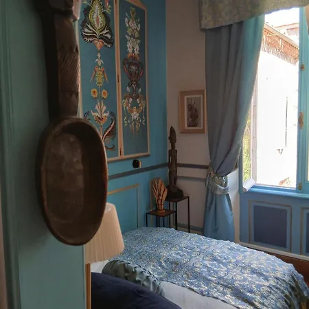 Apartment Studio Bleu Cosaan Studio D'Art Et Memoire